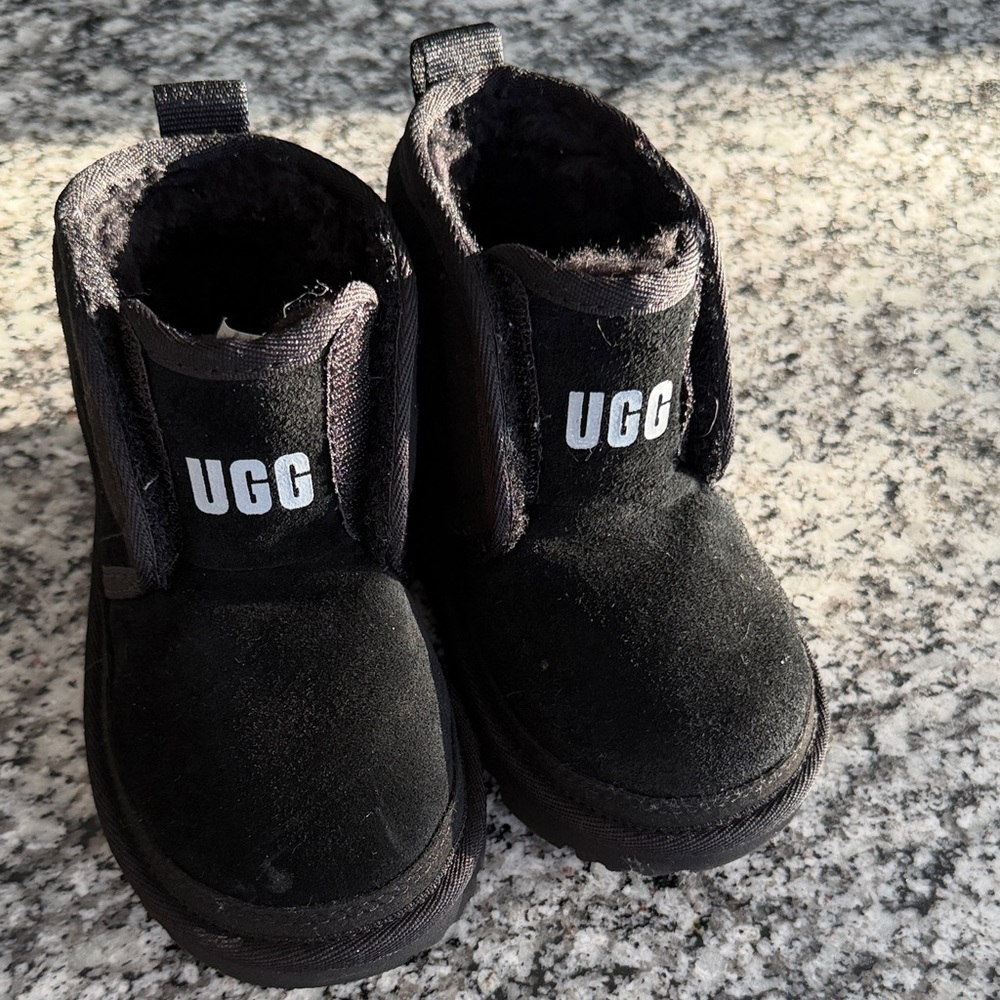 Uggs size 9
